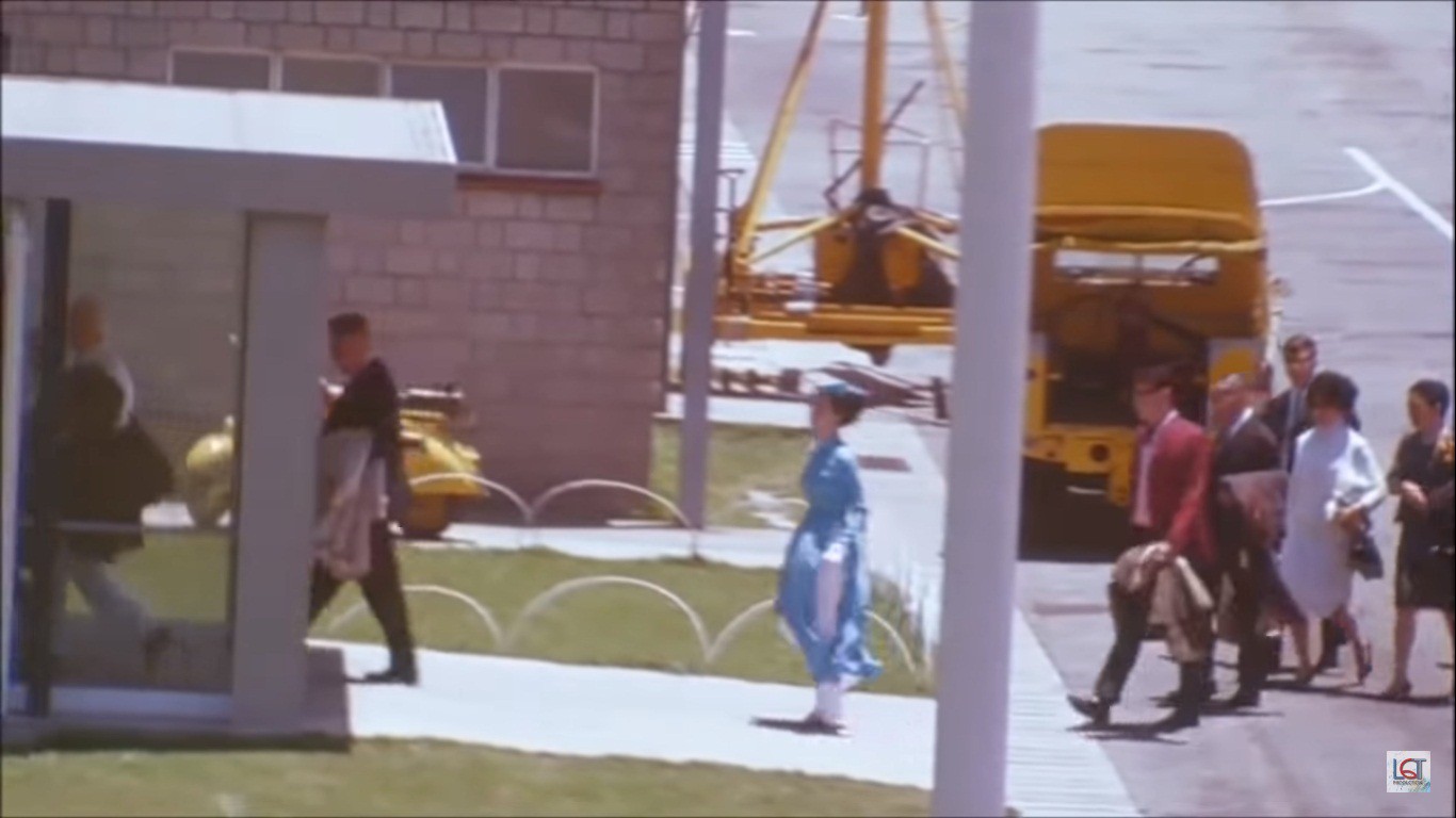 Ảnh cực hiếm: Thẩm Thúy Hằng - Thanh Nga xinh đẹp, đẳng cấp như minh tinh tại LHP Châu Á - Ảnh 7. Ảnh cực hiếm: Thẩm Thúy Hằng - Thanh Nga xinh đẹp, đẳng cấp như minh tinh tại LHP Châu Á - Ảnh 7.