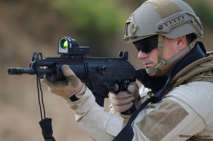 Tính năng chiến đấu đáng gờm của súng trường Galil ACE - Ảnh 4. Tính năng chiến đấu đáng gờm của súng trường Galil ACE - Ảnh 4.