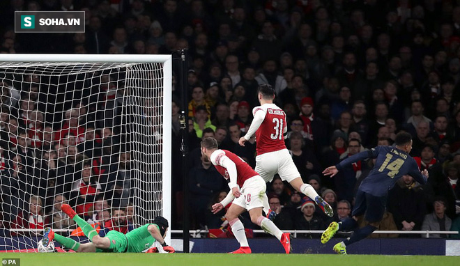Man United dùng chính người cũ của Arsenal để kết liễu Pháo thủ bằng nhát đòn chí mạng - Ảnh 1. Man United dùng chính người cũ của Arsenal để kết liễu Pháo thủ bằng nhát đòn chí mạng - Ảnh 1.