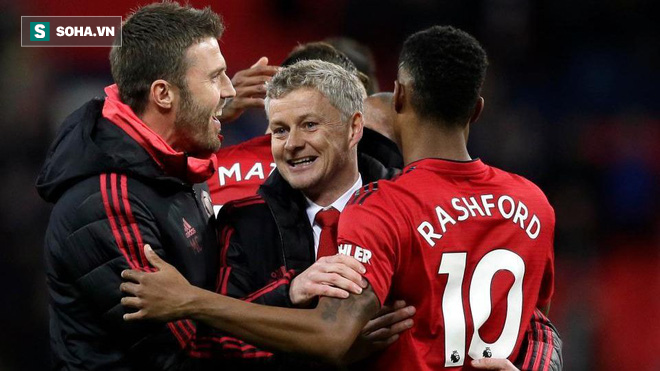 Những bí kíp của Sir Alex đã giúp Solskjaer hồi sinh Man United thế nào? - Ảnh 1. Những bí kíp của Sir Alex đã giúp Solskjaer hồi sinh Man United thế nào? - Ảnh 1.