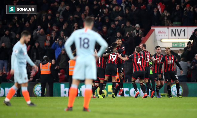 Chelsea lại bắt đầu phản thầy? - Ảnh 1. Chelsea lại bắt đầu phản thầy? - Ảnh 1.