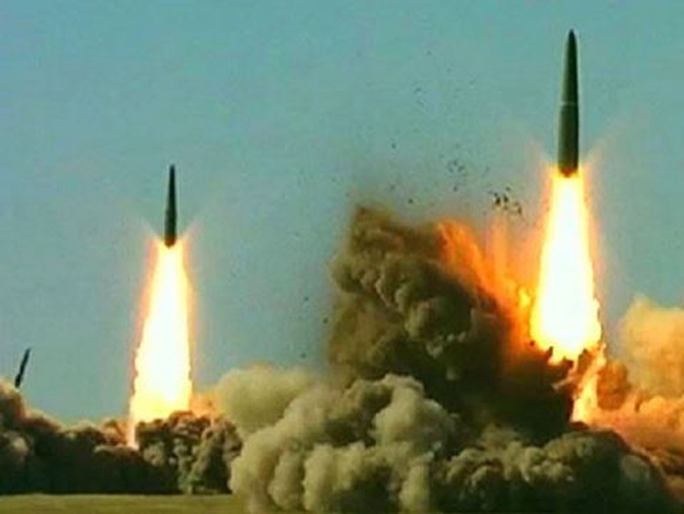 Tư duy logic quân sự thời bá chủ của Mỹ đang... giãy chết: Hãy ngồi xuống, nghe Nga nói! - Ảnh 3. Tư duy logic quân sự thời bá chủ của Mỹ đang... giãy chết: Hãy ngồi xuống, nghe Nga nói! - Ảnh 3.