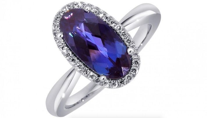 Những loại đá quý đắt nhất thế giới: Kim cương thông thường vẫn chưa thấm vào đâu - Ảnh 5. Những loại đá quý đắt nhất thế giới: Kim cương thông thường vẫn chưa thấm vào đâu - Ảnh 5.