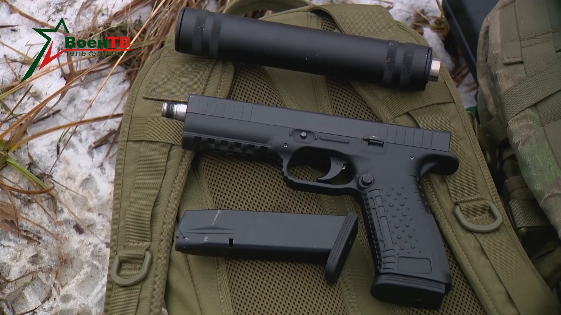 Xem bắn thực tế súng ngắn Strizh - Vũ khí độc đáo mới dành cho đặc nhiệm - Ảnh 2. Xem bắn thực tế súng ngắn Strizh - Vũ khí độc đáo mới dành cho đặc nhiệm - Ảnh 2.