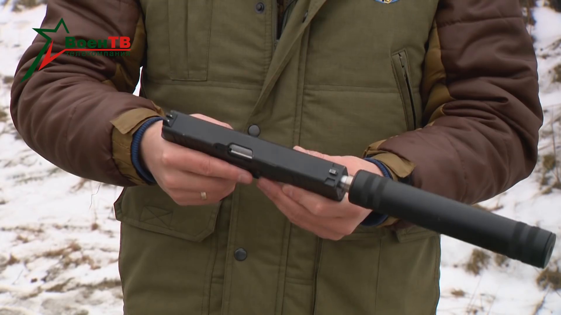 Xem bắn thực tế súng ngắn Strizh - Vũ khí độc đáo mới dành cho đặc nhiệm - Ảnh 9. Xem bắn thực tế súng ngắn Strizh - Vũ khí độc đáo mới dành cho đặc nhiệm - Ảnh 9.