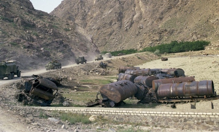 Ảnh tư liệu về cuộc rút lui của quân đội Liên Xô khỏi Afghanistan - Ảnh 14. Ảnh tư liệu về cuộc rút lui của quân đội Liên Xô khỏi Afghanistan - Ảnh 14.