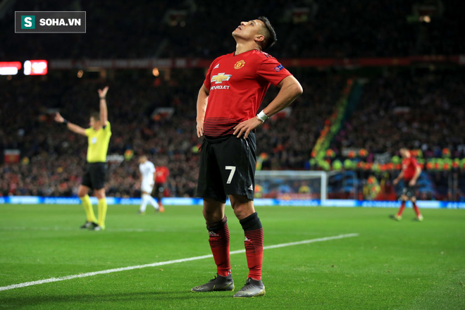 Alexis Sanchez, hãy tự cứu mình trước khi kéo chìm cả Man United - Ảnh 1. Alexis Sanchez, hãy tự cứu mình trước khi kéo chìm cả Man United - Ảnh 1.