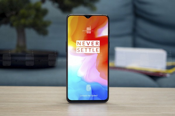 10 smartphone tốt nhất nửa đầu năm 2019, ai muốn mua điện thoại mới nên biết - Ảnh 1.