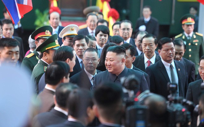 Chủ tịch Triều Tiên Kim Jong-un chọn đi tàu hỏa đến Việt Nam để thể hiện lòng tự hào dân tộc - Ảnh 9.