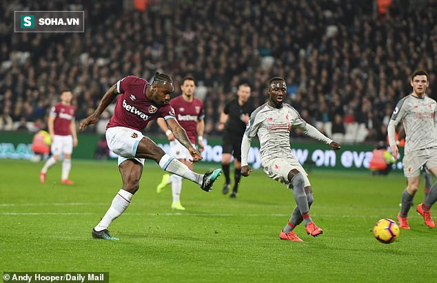 Hay đến ngỡ ngàng, CLB chiếu dưới khiến HLV Liverpool nổi cáu, cứu cả Premier League - Ảnh 1. Hay đến ngỡ ngàng, CLB chiếu dưới khiến HLV Liverpool nổi cáu, cứu cả Premier League - Ảnh 1.