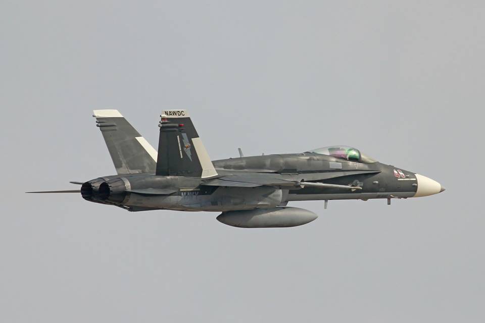 Tiêm kích Su-30 Nga bất ngờ xuất hiện tại Mỹ với hình dạng kỳ lạ - Ảnh 3. Tiêm kích Su-30 Nga bất ngờ xuất hiện tại Mỹ với hình dạng kỳ lạ - Ảnh 3.