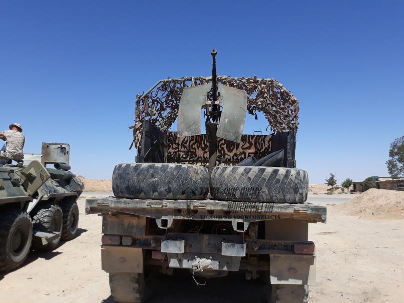 Lính đánh thuê người Nga ở Syria nhặt được xe đặc biệt: Cải tử hoàn sinh thành chiến xa - Ảnh 3. Lính đánh thuê người Nga ở Syria nhặt được xe đặc biệt: Cải tử hoàn sinh thành chiến xa - Ảnh 3.
