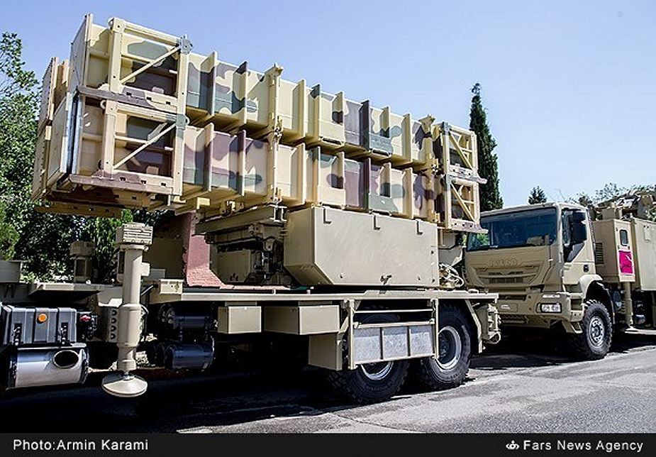 Iran thất vọng vì S-300 Nga: Đưa tên lửa tự chế tạo tới Syria, đích thân xử lý Israel? - Ảnh 3. Iran thất vọng vì S-300 Nga: Đưa tên lửa tự chế tạo tới Syria, đích thân xử lý Israel? - Ảnh 3.