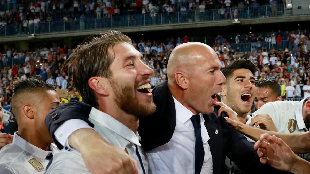Zidane tái xuất, Man United mất cơ hội đưa vua thẻ đỏ về Old Trafford - Ảnh 1. Zidane tái xuất, Man United mất cơ hội đưa vua thẻ đỏ về Old Trafford - Ảnh 1.