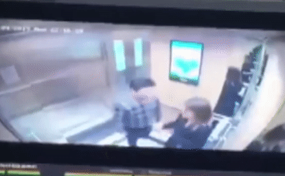 Vụ cô gái bị ép hôn trong thang máy: Hoãn buổi xin lỗi vì gã "yêu râu xanh" sợ bị hành hung
