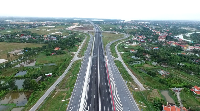 TS Lê Đăng Doanh hết sức lo ngại việc Tập đoàn Trung Quốc đề xuất làm cao tốc Bắc - Nam - Ảnh 1.