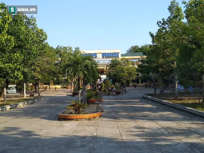 Cô giáo bị chồng tố quan hệ bất chính với nam sinh: Tôi đâu thừa nhận quan hệ trên mức tình cảm với học trò - Ảnh 1. Cô giáo bị chồng tố quan hệ bất chính với nam sinh: Tôi đâu thừa nhận quan hệ trên mức tình cảm với học trò - Ảnh 1.