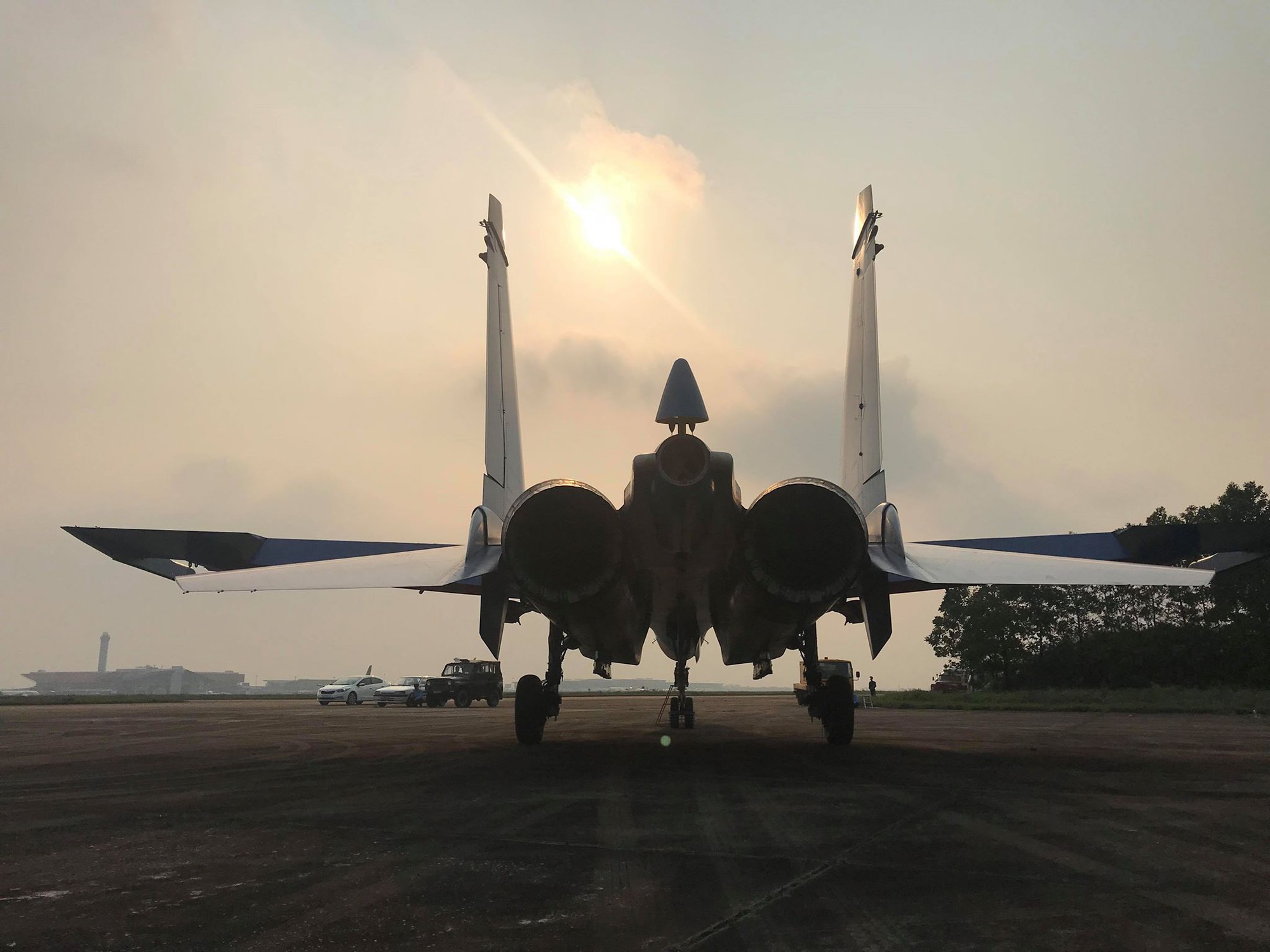 Cận cảnh chiến đấu cơ quái thú Su-30SM Hiệp sĩ Nga ở Việt Nam: Chỉ hai từ cực đẹp! - Ảnh 22. Cận cảnh chiến đấu cơ quái thú Su-30SM Hiệp sĩ Nga ở Việt Nam: Chỉ hai từ cực đẹp! - Ảnh 22.