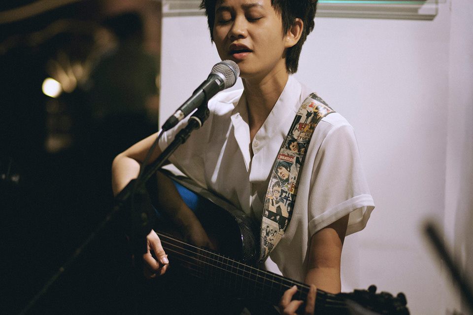 Lê Cát Trọng Lý: Ca sĩ kỳ lạ suốt 10 năm từ chối cầm tiền và sống hạnh phúc nhất showbiz Việt - Ảnh 1. Lê Cát Trọng Lý: Ca sĩ kỳ lạ suốt 10 năm từ chối cầm tiền và sống hạnh phúc nhất showbiz Việt - Ảnh 1.