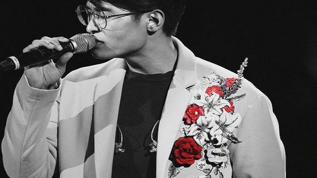 Giải mã Hà Anh Tuấn: Chiêu trò quá giỏi, hát ngọng nhưng cát-xê vẫn cao khủng khiếp - Ảnh 5. Giải mã Hà Anh Tuấn: Chiêu trò quá giỏi, hát ngọng nhưng cát-xê vẫn cao khủng khiếp - Ảnh 5.
