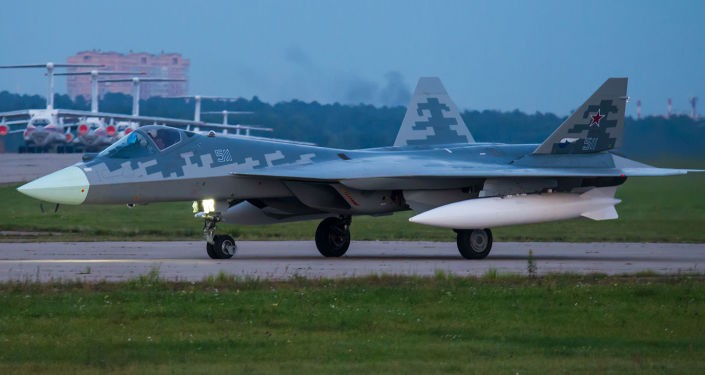 Su-57 vs F-35: Tiêm kích Nga hay Mỹ xứng đáng giữ ngôi Chiến đấu cơ tốt nhất thế giới? - Ảnh 1. Su-57 vs F-35: Tiêm kích Nga hay Mỹ xứng đáng giữ ngôi Chiến đấu cơ tốt nhất thế giới? - Ảnh 1.