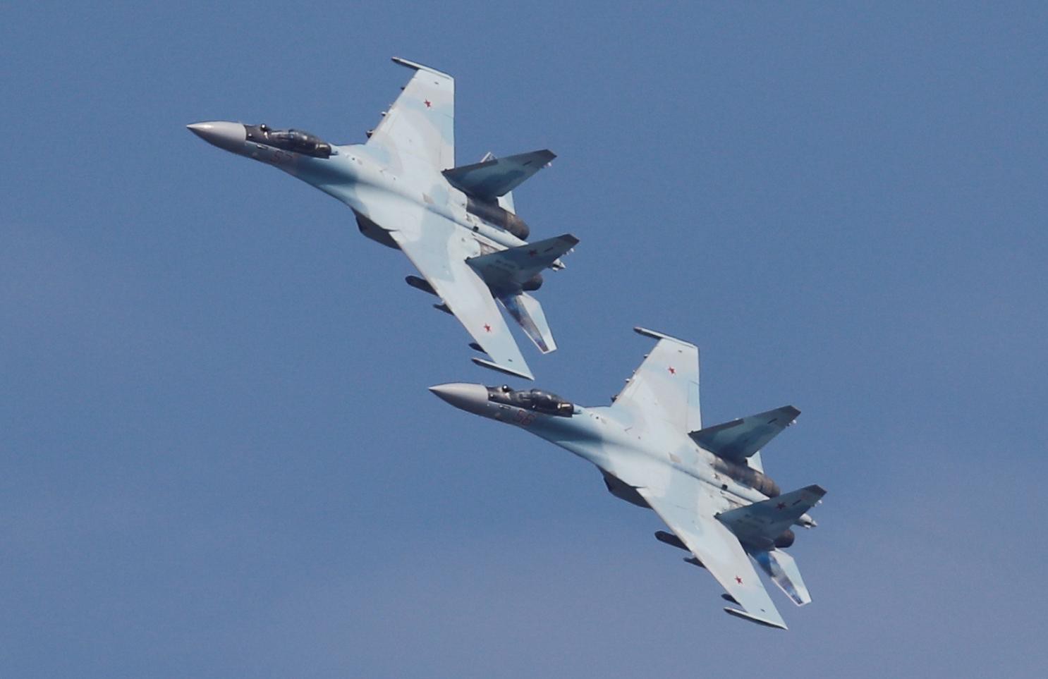 Su-35 lần đầu chạm trán MiG-35, đánh bật cả niềm tự hào của Pháp - Ảnh 1. Su-35 lần đầu chạm trán MiG-35, đánh bật cả niềm tự hào của Pháp - Ảnh 1.