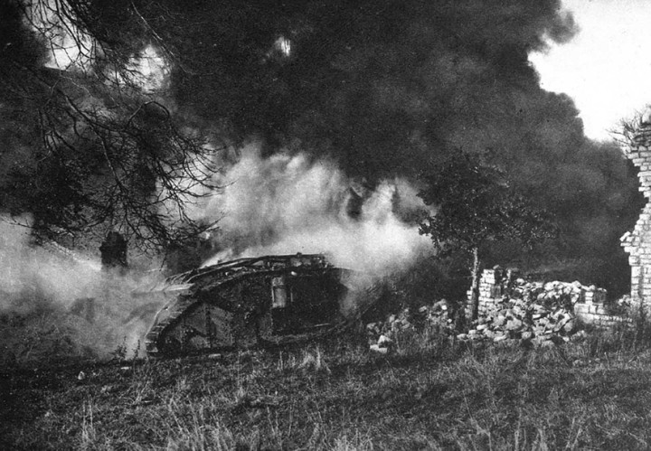 Ảnh hiếm về các loại vũ khí và công nghệ sử dụng trong Thế chiến I - Ảnh 15. Ảnh hiếm về các loại vũ khí và công nghệ sử dụng trong Thế chiến I - Ảnh 15.