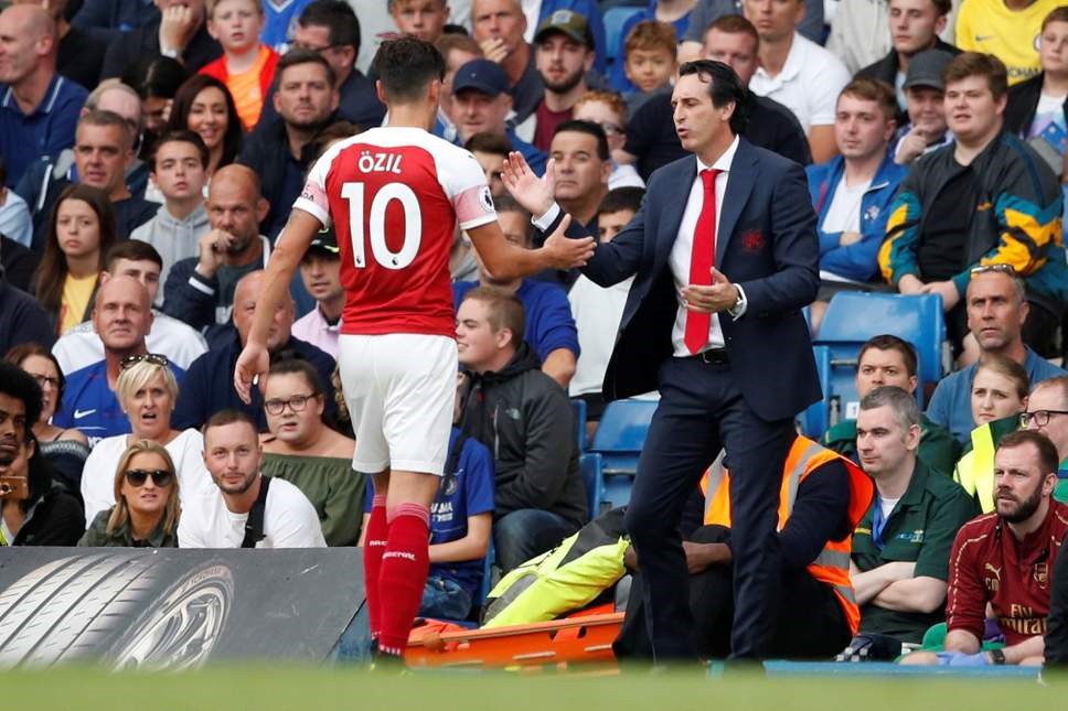 Ozil lương cao để làm gì? - Ảnh 3. Ozil lương cao để làm gì? - Ảnh 3.