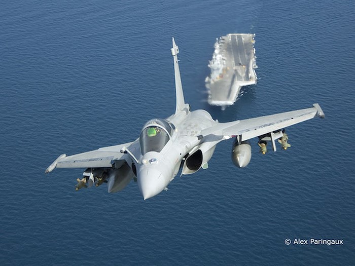 Tàu sân bay Pháp đã tới Syria để thay chân Mỹ thiết lập vùng cấm bay? - Ảnh 3. Tàu sân bay Pháp đã tới Syria để thay chân Mỹ thiết lập vùng cấm bay? - Ảnh 3.