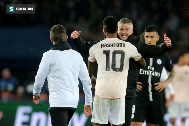 Có một bức ảnh gói gọn đủ những điều phi thường mà Solskjaer đem về cho Man United - Ảnh 3. Có một bức ảnh gói gọn đủ những điều phi thường mà Solskjaer đem về cho Man United - Ảnh 3.