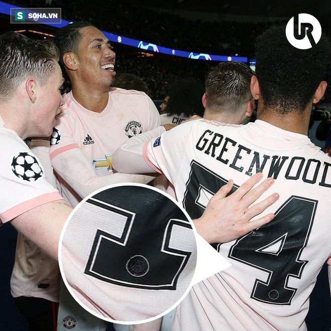 Hi hữu: Tài năng trẻ Man United ra sân đấu PSG với... logo của đối phương trên áo - Ảnh 1. Hi hữu: Tài năng trẻ Man United ra sân đấu PSG với... logo của đối phương trên áo - Ảnh 1.