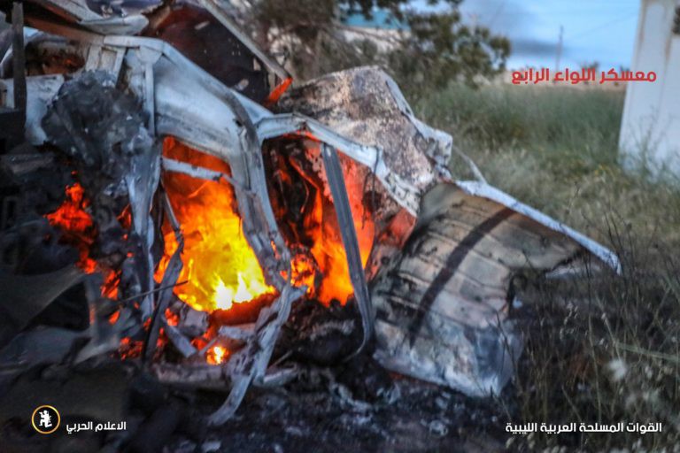 Libya: Quân đội của tướng Haftar chiếm giữ nhiều căn cứ quân sự, Tripoli sắp thất thủ! - Ảnh 10. Libya: Quân đội của tướng Haftar chiếm giữ nhiều căn cứ quân sự, Tripoli sắp thất thủ! - Ảnh 10.