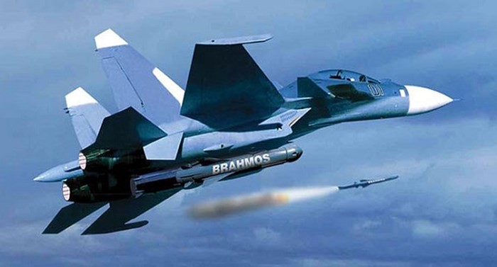 Trung Quốc choáng váng khi tên lửa BrahMos-ER Ấn Độ đạt tầm bắn 900 km - Ảnh 2. Trung Quốc choáng váng khi tên lửa BrahMos-ER Ấn Độ đạt tầm bắn 900 km - Ảnh 2.