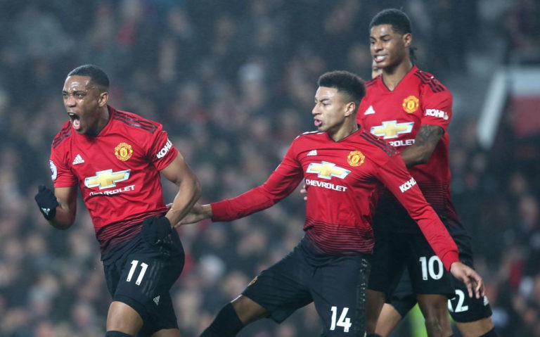 Man United không thể lật đổ Barca nếu cứ đánh cược vào một người không xứng đáng - Ảnh 3. Man United không thể lật đổ Barca nếu cứ đánh cược vào một người không xứng đáng - Ảnh 3.