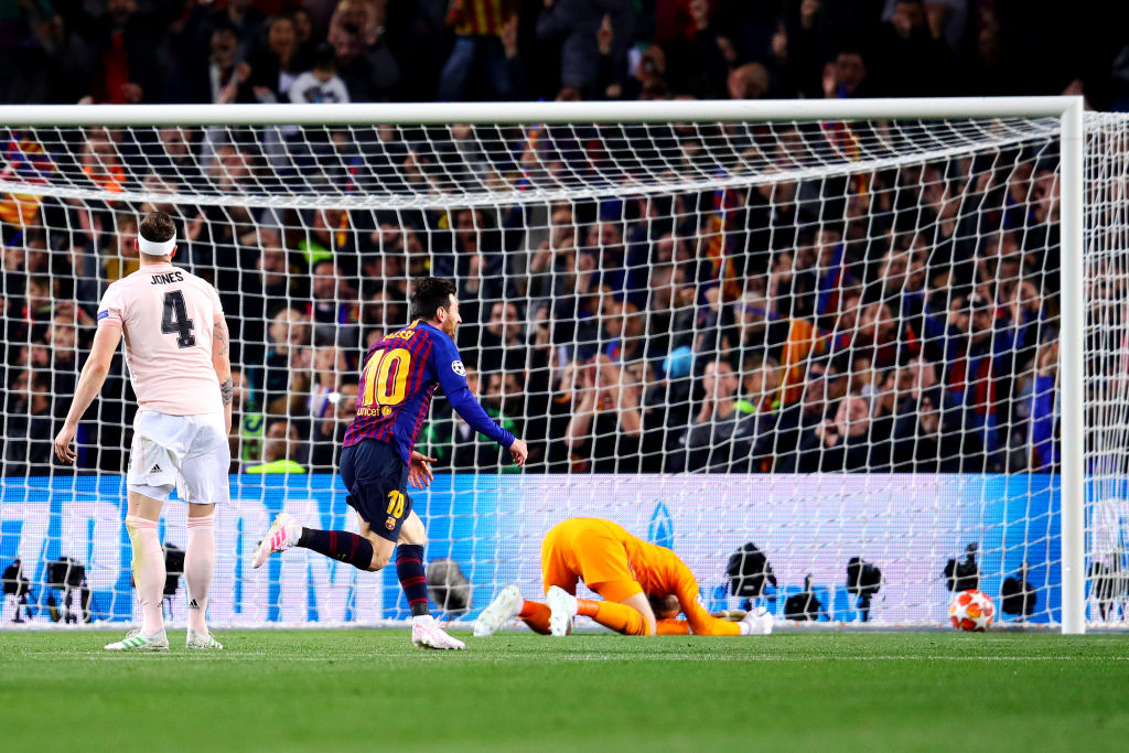 Không phải De Gea hay Solskjaer, kẻ mang vẻ mặt khó chịu này mới là tội đồ của Man United - Ảnh 1. Không phải De Gea hay Solskjaer, kẻ mang vẻ mặt khó chịu này mới là tội đồ của Man United - Ảnh 1.
