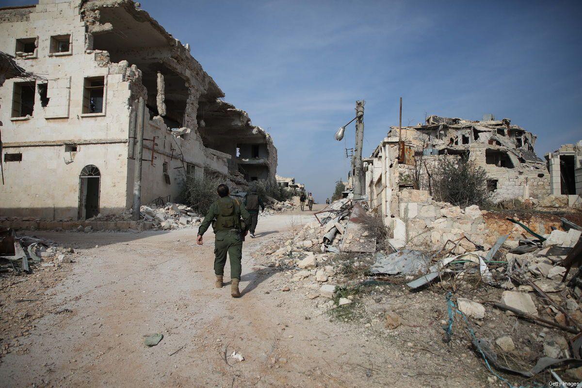 Lính Nga đọ súng dữ dội với lực lượng Iran ở Syria: Đồng minh đánh nhau, thương vong lớn? - Ảnh 2. Lính Nga đọ súng dữ dội với lực lượng Iran ở Syria: Đồng minh đánh nhau, thương vong lớn? - Ảnh 2.