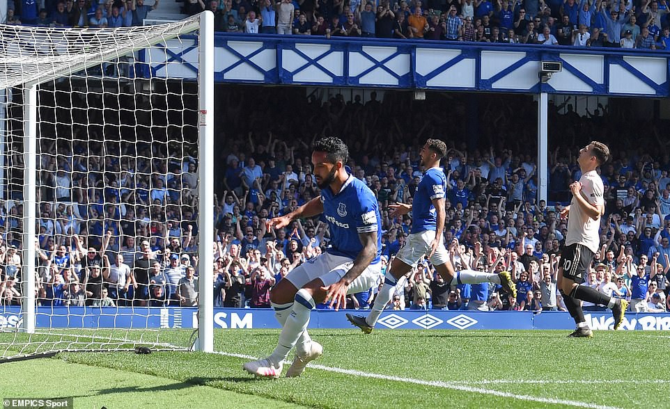 5 lý do khiến Man United chịu thất bại gây chấn động trước Everton - Ảnh 1. 5 lý do khiến Man United chịu thất bại gây chấn động trước Everton - Ảnh 1.