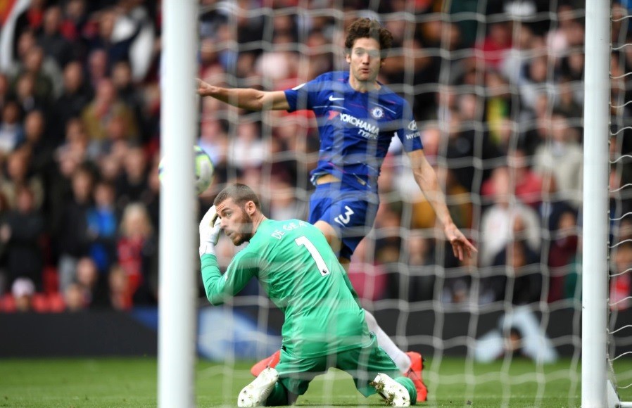 De Gea sai lầm: Hãy ở lại M.U để một ngày thành huyền thoại - Ảnh 1. De Gea sai lầm: Hãy ở lại M.U để một ngày thành huyền thoại - Ảnh 1.