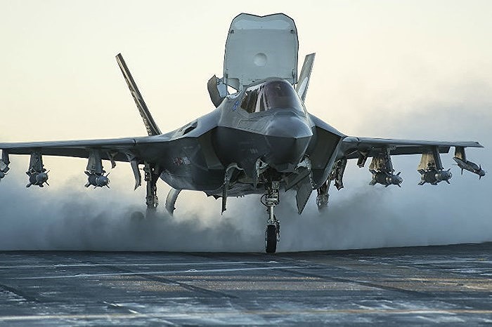 Hé lộ khí tài siêu hiện đại khiến tiêm kích tàng hình F-35 vượt xa Su-57 - Ảnh 1. Hé lộ khí tài siêu hiện đại khiến tiêm kích tàng hình F-35 vượt xa Su-57 - Ảnh 1.