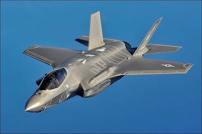 Hé lộ khí tài siêu hiện đại khiến tiêm kích tàng hình F-35 vượt xa Su-57 - Ảnh 5. Hé lộ khí tài siêu hiện đại khiến tiêm kích tàng hình F-35 vượt xa Su-57 - Ảnh 5.