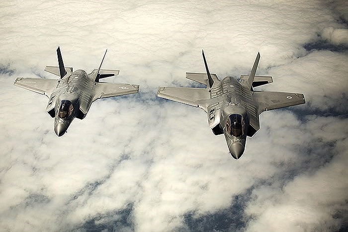 Hé lộ khí tài siêu hiện đại khiến tiêm kích tàng hình F-35 vượt xa Su-57 - Ảnh 9. Hé lộ khí tài siêu hiện đại khiến tiêm kích tàng hình F-35 vượt xa Su-57 - Ảnh 9.