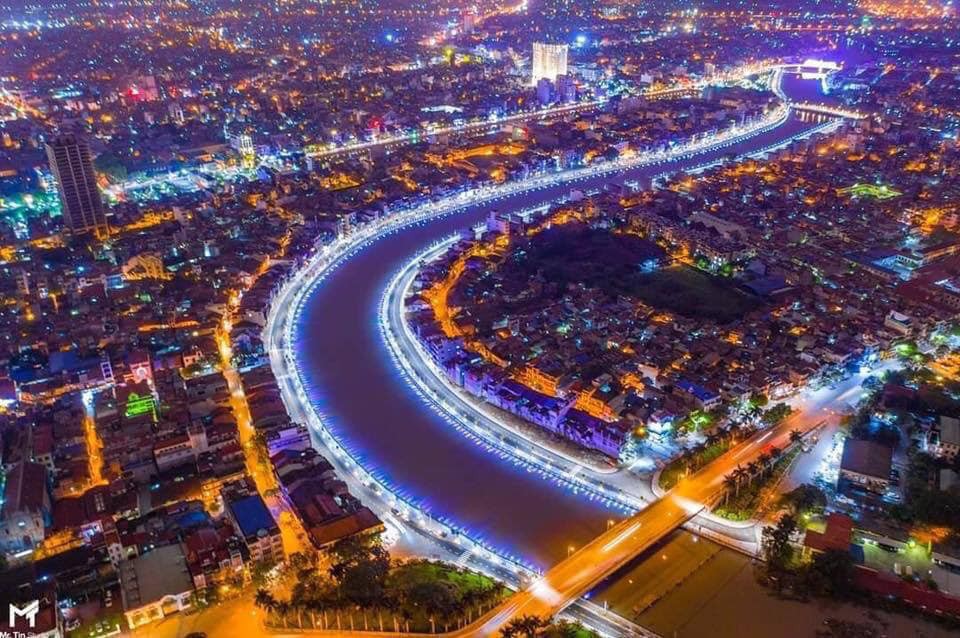 “Bờ sông thiên nga” Tam Bạc Hải Phòng khiến cư dân mạng ngã ngửa vì ảnh trên mạng với ngoài đời quá khác nhau - Ảnh 3. “Bờ sông thiên nga” Tam Bạc Hải Phòng khiến cư dân mạng ngã ngửa vì ảnh trên mạng với ngoài đời quá khác nhau - Ảnh 3.