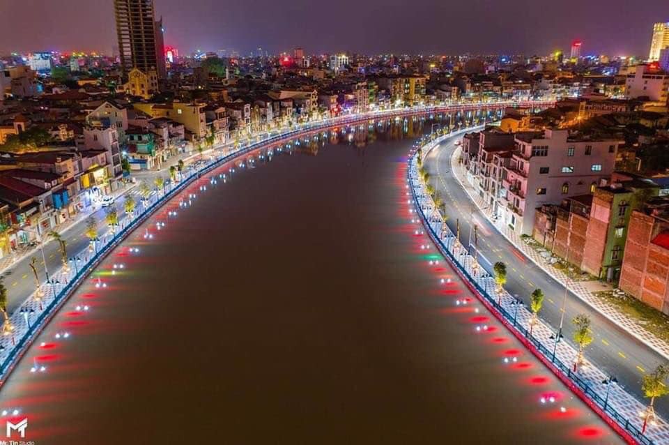 “Bờ sông thiên nga” Tam Bạc Hải Phòng khiến cư dân mạng ngã ngửa vì ảnh trên mạng với ngoài đời quá khác nhau - Ảnh 9. “Bờ sông thiên nga” Tam Bạc Hải Phòng khiến cư dân mạng ngã ngửa vì ảnh trên mạng với ngoài đời quá khác nhau - Ảnh 9.