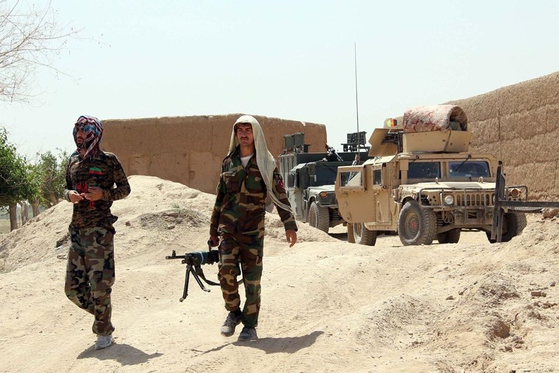 Mỹ không kích nhầm lực lượng quân đội Afghanistan - Ảnh 1. Mỹ không kích nhầm lực lượng quân đội Afghanistan - Ảnh 1.