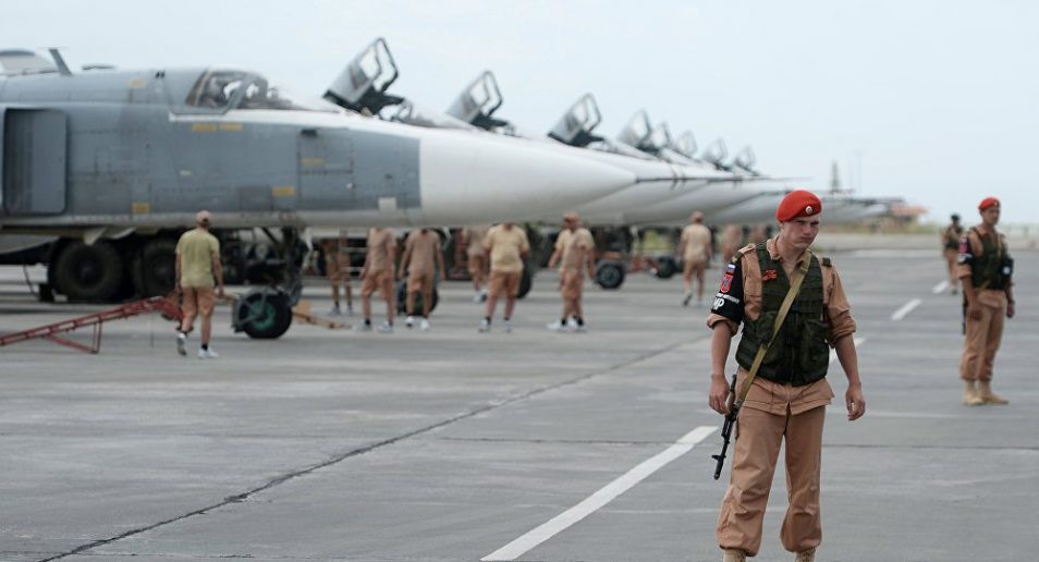 Chiến sự Syria: Phiến quân dùng tên lửa khủng tấn công căn cứ Hmeimim, Nga “trút đòn” giận dữ - Ảnh 1. Chiến sự Syria: Phiến quân dùng tên lửa khủng tấn công căn cứ Hmeimim, Nga “trút đòn” giận dữ - Ảnh 1.