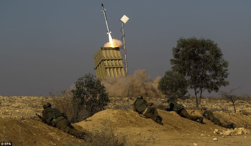 Iron Dome: Bàn tay, khối óc Israel đánh trả tên lửa nhiều nhất thế giới - Ảnh 2. Iron Dome: Bàn tay, khối óc Israel đánh trả tên lửa nhiều nhất thế giới - Ảnh 2.