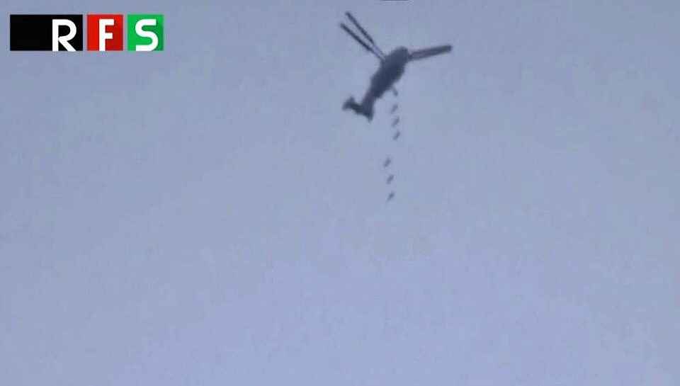 Chỉ có ở Syria: Trực thăng săn ngầm Ka-28 ném bom tấn công mặt đất - Ảnh 11. Chỉ có ở Syria: Trực thăng săn ngầm Ka-28 ném bom tấn công mặt đất - Ảnh 11.