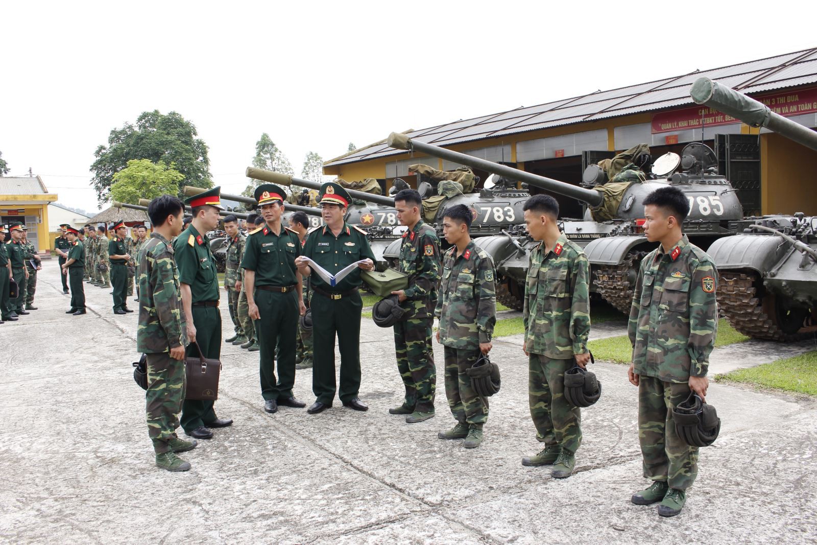 Bước tiến lớn của CNQP Việt Nam: Có đạn xuyên giáp vônfram, xe tăng như hổ mọc thêm cánh - Ảnh 4. Bước tiến lớn của CNQP Việt Nam: Có đạn xuyên giáp vônfram, xe tăng như hổ mọc thêm cánh - Ảnh 4.