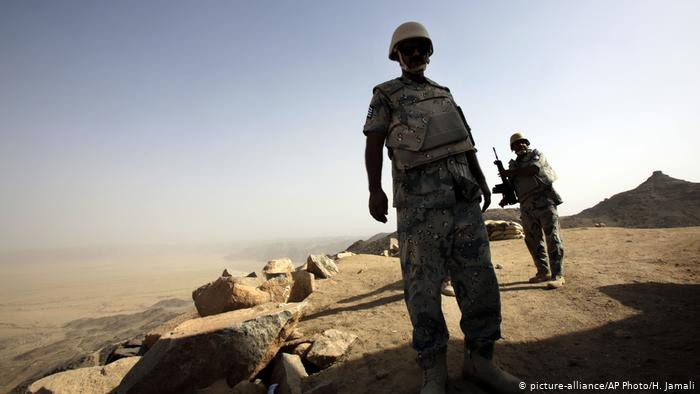Giữa đám cháy khủng khiếp ở Yemen, Mỹ ném thêm quả bom xăng: Bùm, mọi thứ chấm dứt! - Ảnh 3. Giữa đám cháy khủng khiếp ở Yemen, Mỹ ném thêm quả bom xăng: Bùm, mọi thứ chấm dứt! - Ảnh 3.