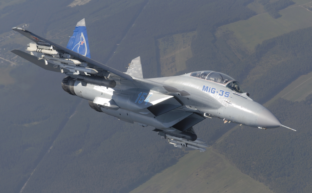 Tiêm kích MiG-35: Rất hiện đại nhưng tại sao vẫn bị BPQ Nga hắt hủi? - Ảnh 2. Tiêm kích MiG-35: Rất hiện đại nhưng tại sao vẫn bị BPQ Nga hắt hủi? - Ảnh 2.
